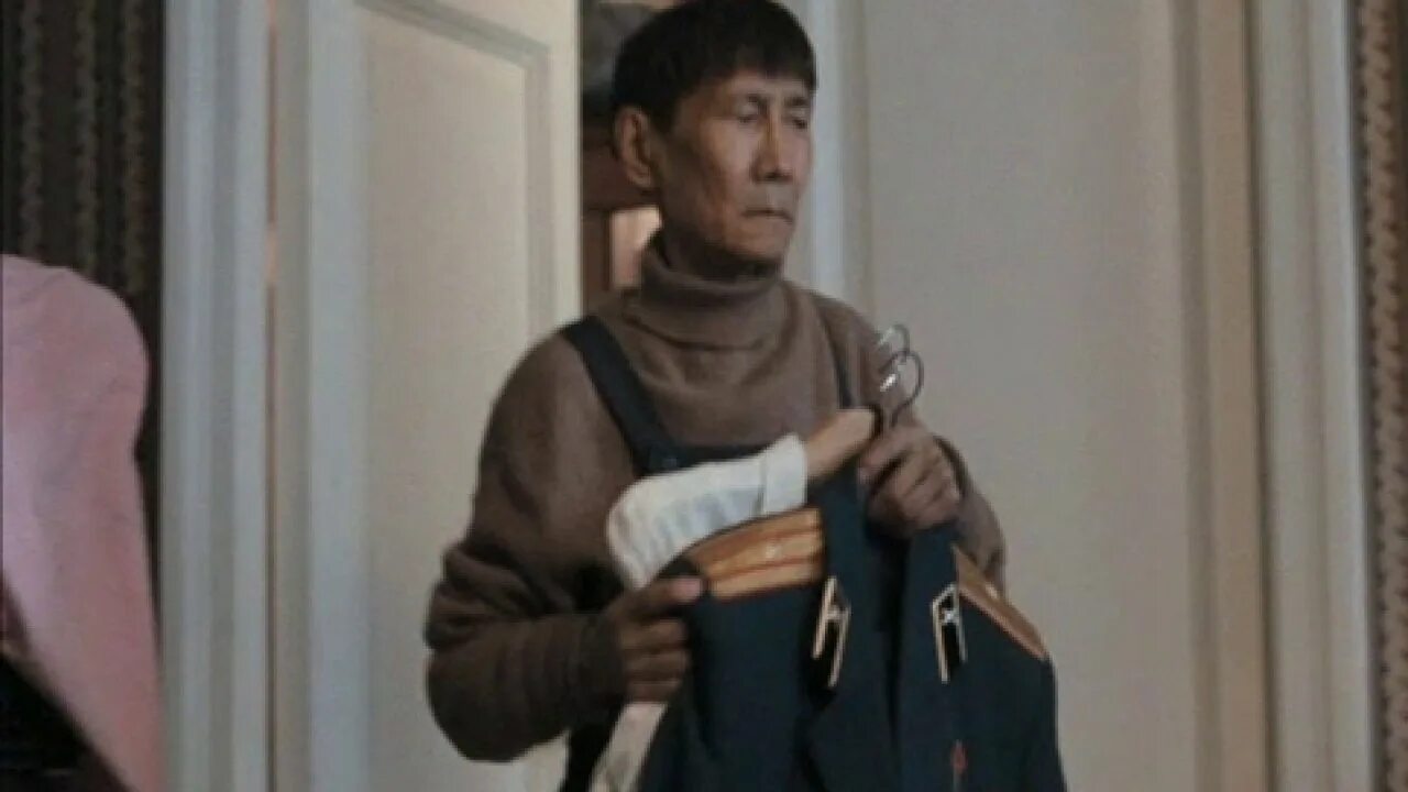 Профессии ссср. Кочегаров 8 класс. Кочегаров 8 класс. Кочегар балабанов кадры. В.