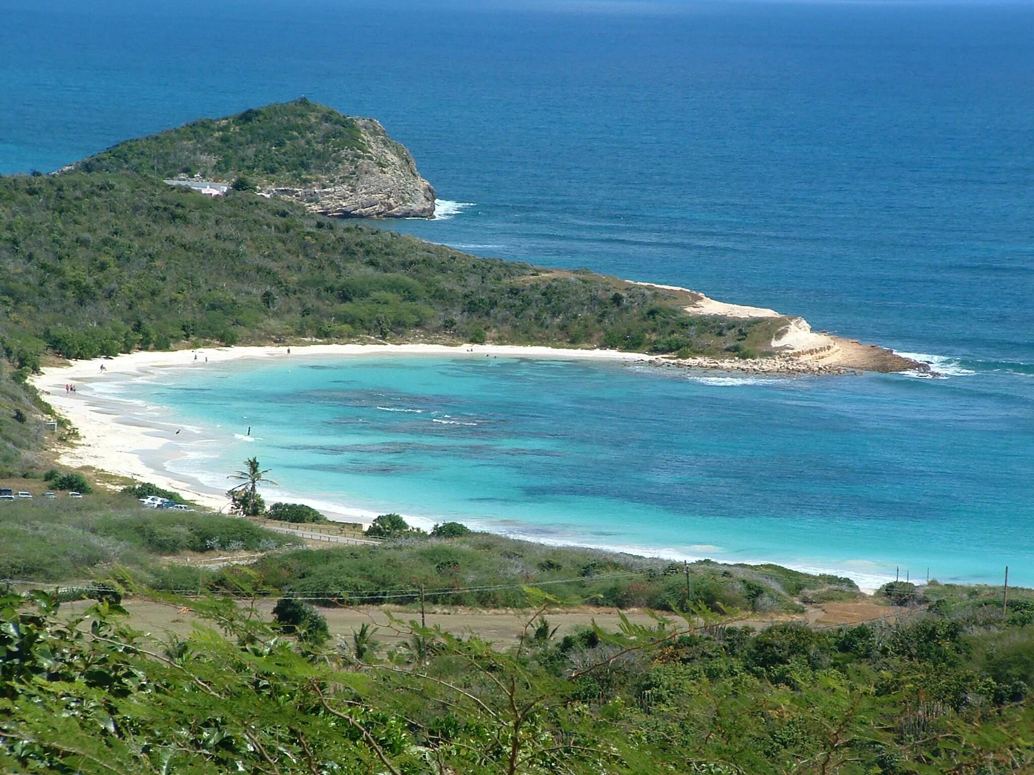 First bay. Остров Антигуа. Халф Мун Бэй. Антигуа и Барбуда пляжи. Half Moon Bay Antigua.