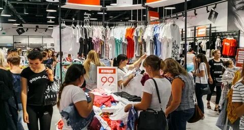 Интернет распродажи одежды спб
