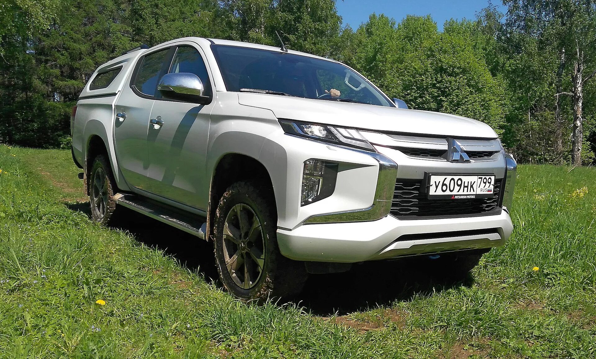 Новый мицубиси л200. Митсубиси l200 новый. Mitsubishi l200 2022. Mitsubishi l200 2021. Новый л 200 Мицубиси.