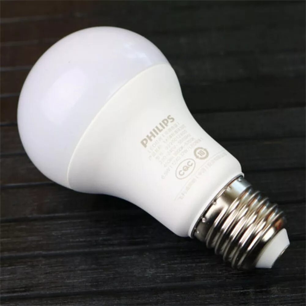 лампочка. умный дом лампочки.