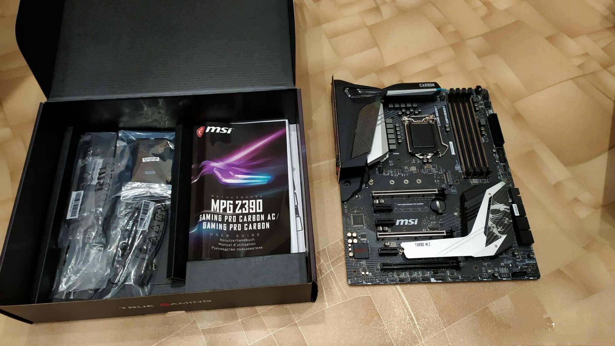 MSI Carbon z390. MSI z390 Pro Carbon. MSI mpg z390 Carbon. Материнская плата MSI mpg z390 Gaming Pro Carbon. Z390 gaming pro carbon