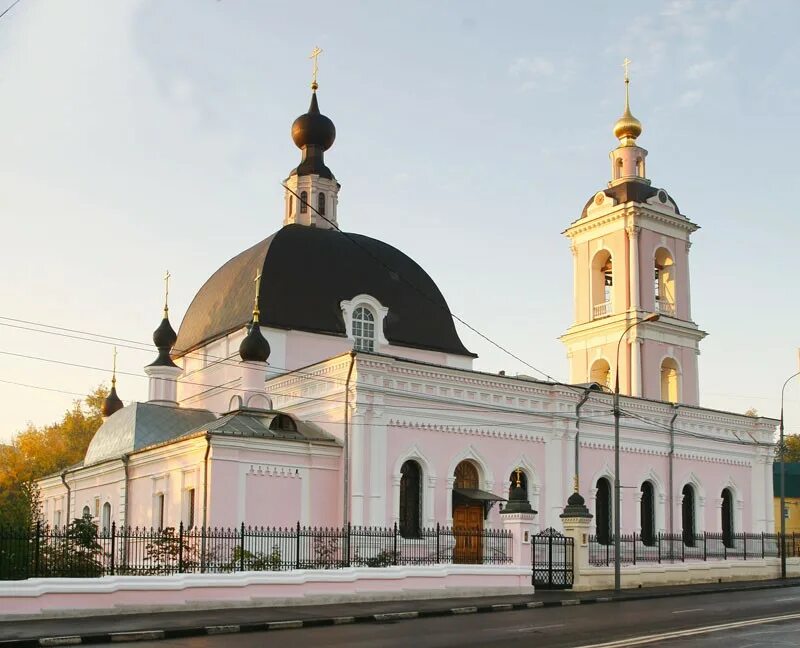 "Нести в мир любовь" - сайт Санкт-Петербургской митрополии
