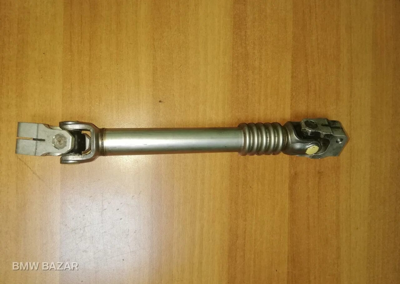 Рулевой карданчик правый руль bmw e90. Рулевой карданчик бмв е34. Bmw f30 кардан. Рулевое кардан bmw 520. Рулевой кардан бмв е92.