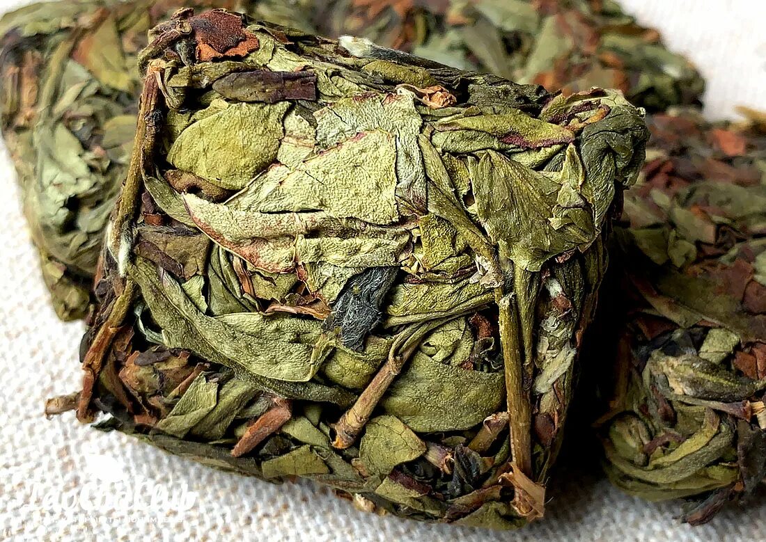 Светлый улун те гуань инь. Чай "те гуань инь ". Улун тигуань инь. Чай улун тигуанинь эффект. Улун чай эффект.