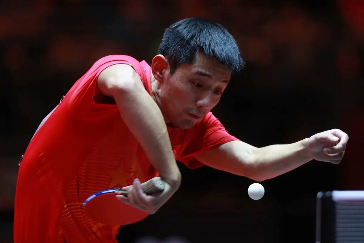 Настольный теннис топ. Zhang Jike настольный теннис. Чжан Цзикэ настольный теннис. Жан Жике настольный теннис. Zhang Jike и ма Лонг.