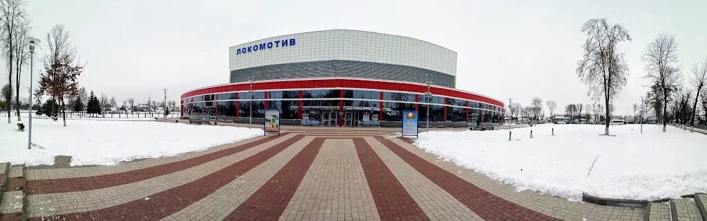 Стадион локомотив гомель. Стадион Локомотив Гомель фото. Гомель Западный. Фото Гомеля Западный.