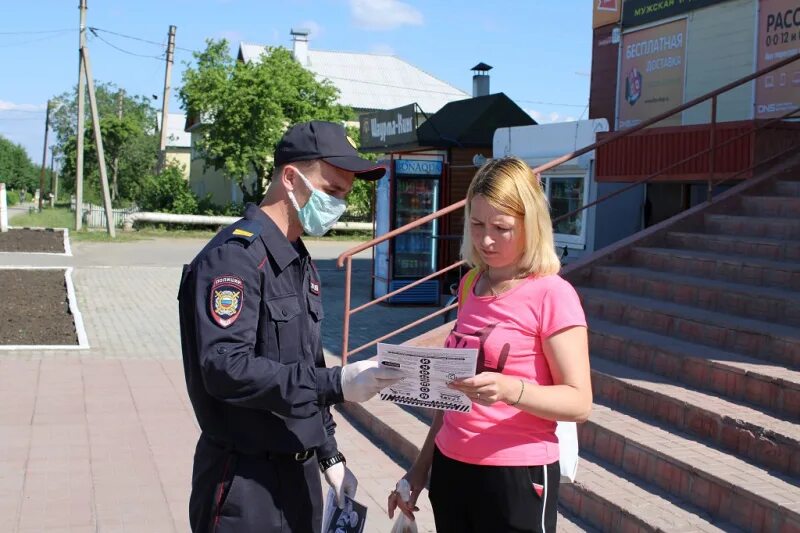 Беседа с участковым. Полиция пласт. Участковый уполномоченный полиции проводит профилактические беседы. Профилактическая беседа УУП. Участковый мошенничество