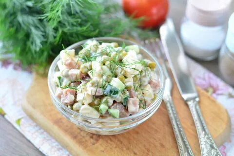 Салат плавленный сыр огурец