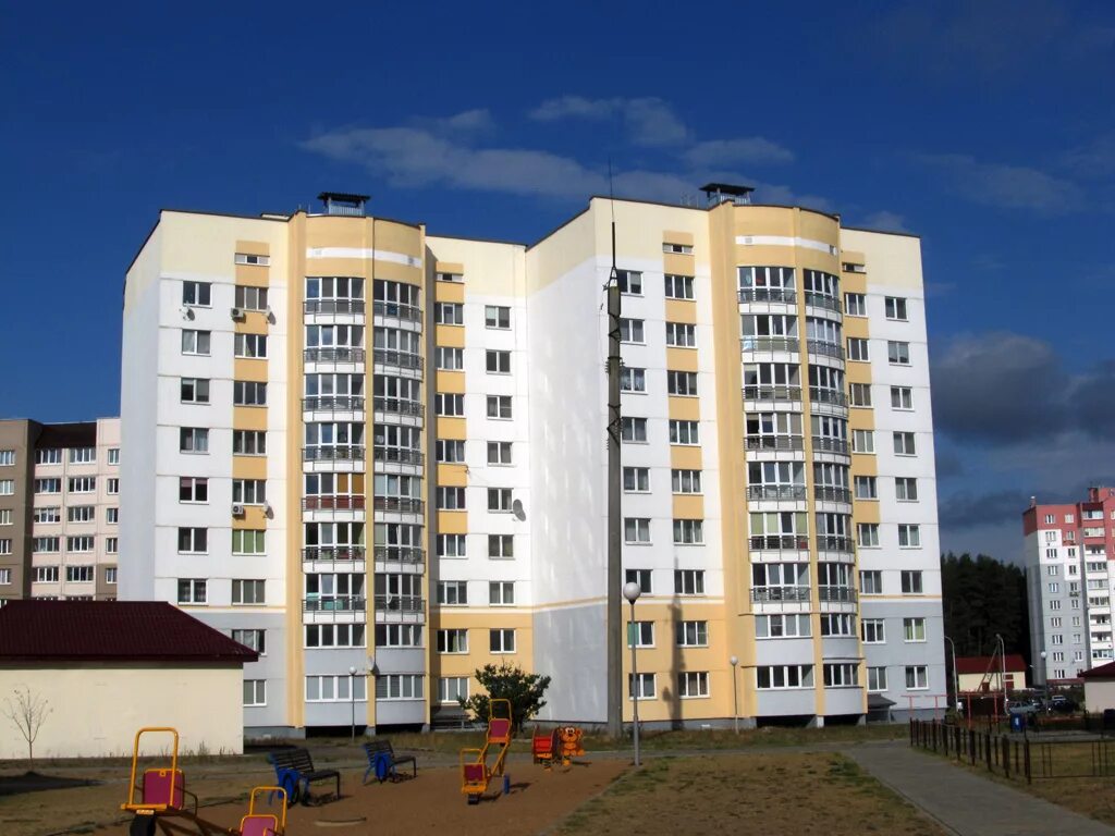 Боровляны минск. Боровляны 40 лет победы 30. боровляный беларусь. боровляны. боровляны агрогодок.