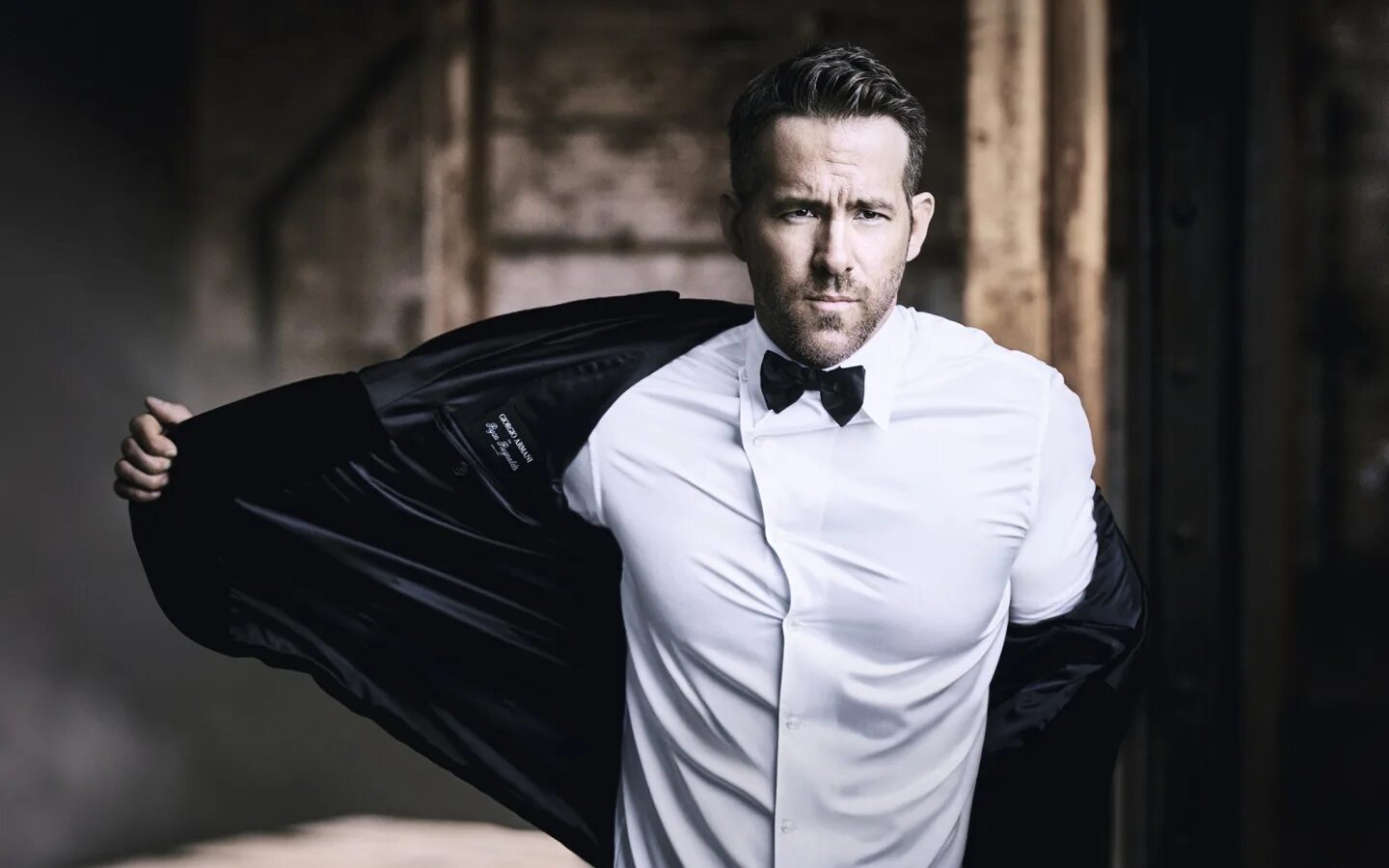 Мужчина без рубашки. Ryan Reynolds.