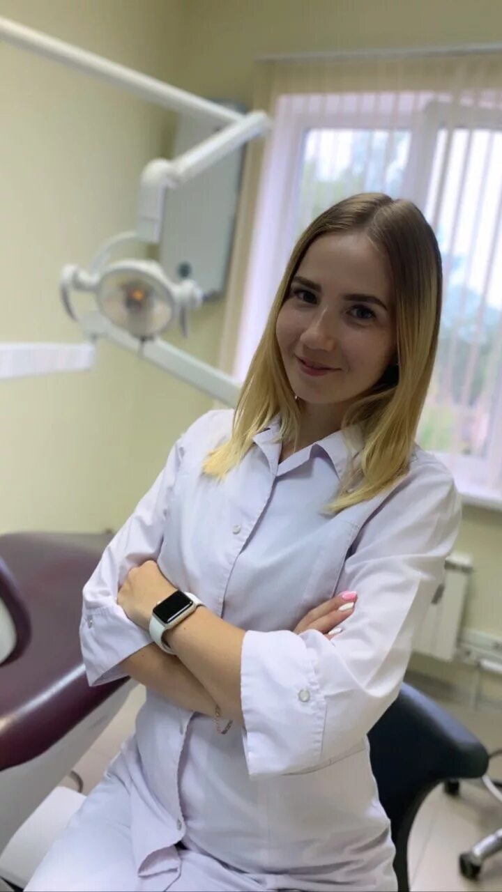 Любовь мамаева йошкар-ола. Улыбка звенигово медицинский. Улыбка звенигово медицинский центр. Логотип стоматологической клиники. Улыбка звенигово медицинский.