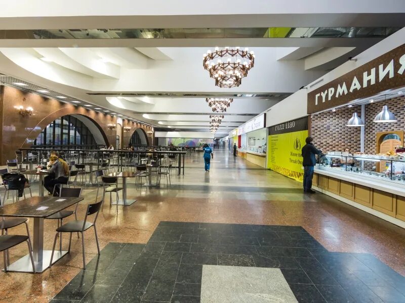 москва торговый центр московский на комсомольской. казанский вокзал арка. , д.