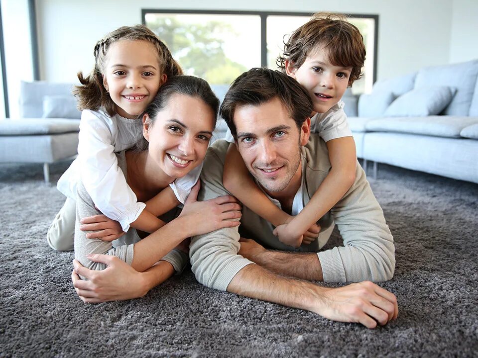 Полноценная счастливая семья. Instead family. Instead family. Счастливая семья. Ребенок в семье.