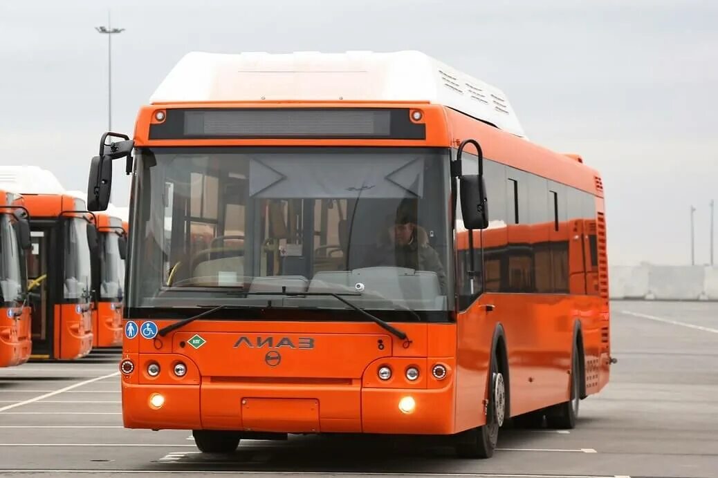 Сайт оранжевый автобус пермь. ЛИАЗ 5292 Нижний. ЛИАЗ 5292 оранжевый. ЛИАЗ 529267. Автобус ЛИАЗ 5292 оранжевый.