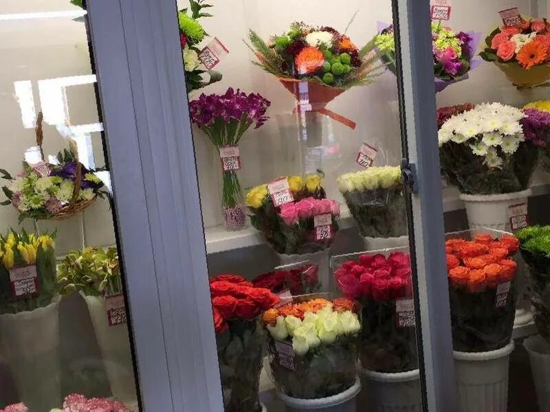 сетевые магазины цветов. цветочный магазин рядом. цветочный 24 рядом. круглосуточный магазин цветов рядом. цветы 24 часа ульяновск.