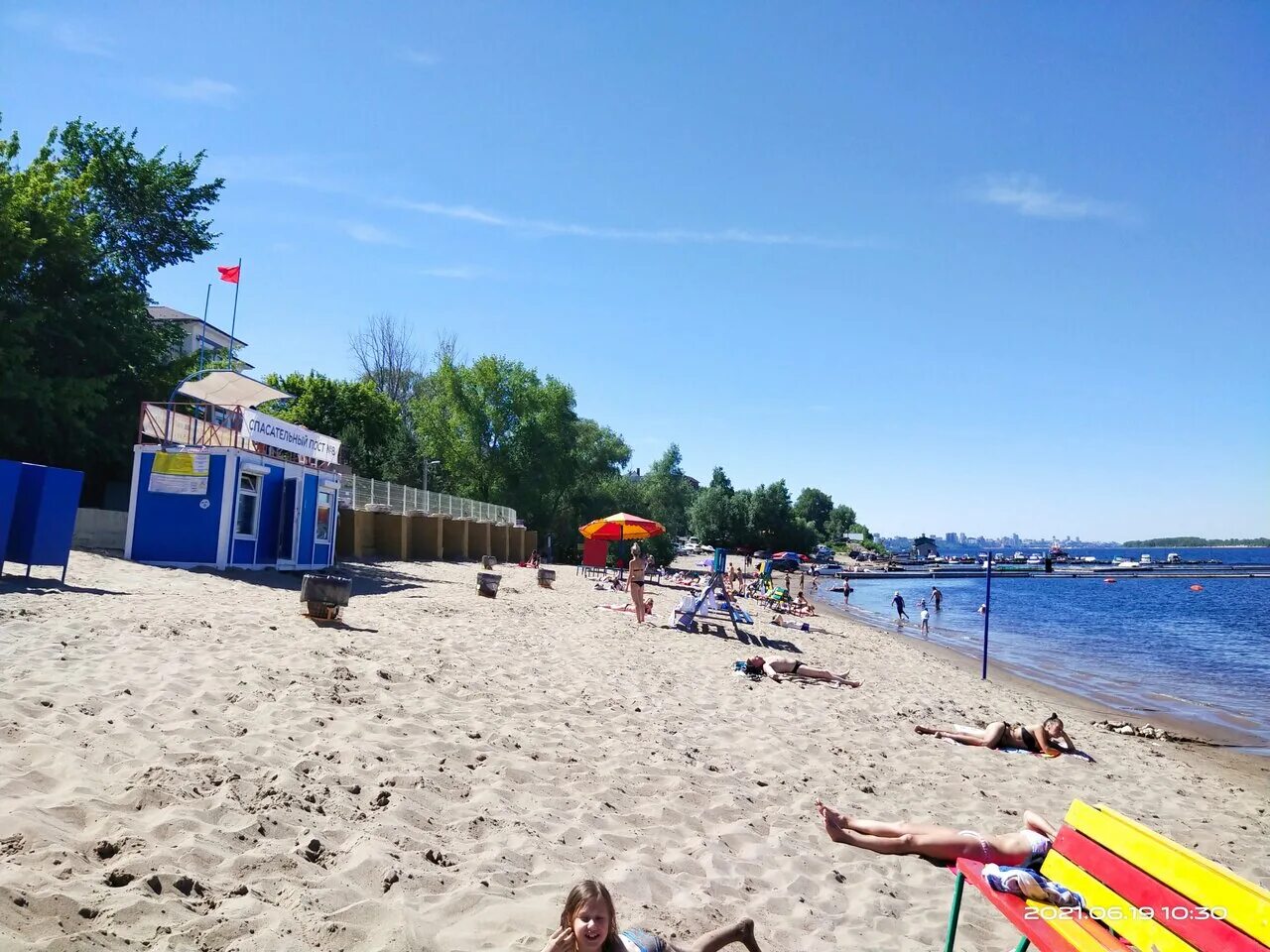 Пляж на барбошиной поляне самара. Фото пляжей самары 20 годов. Пляж на 9 просеке. Западный пляж тольятти. 8 просека пляж самара.