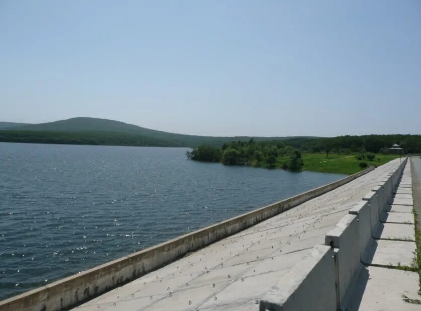 Раковское водохранилище Уссурийск. Раковское водохранилище Приморский край. Кугуковское водохранилище Уссурийск. Раковский гидроузел. Приморские водохранилища