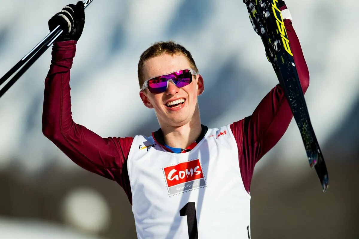 Спецов возраст. Денис спицов. Денис сергеевич спицов. Денис спицов и александр большунов. Спецов возраст.