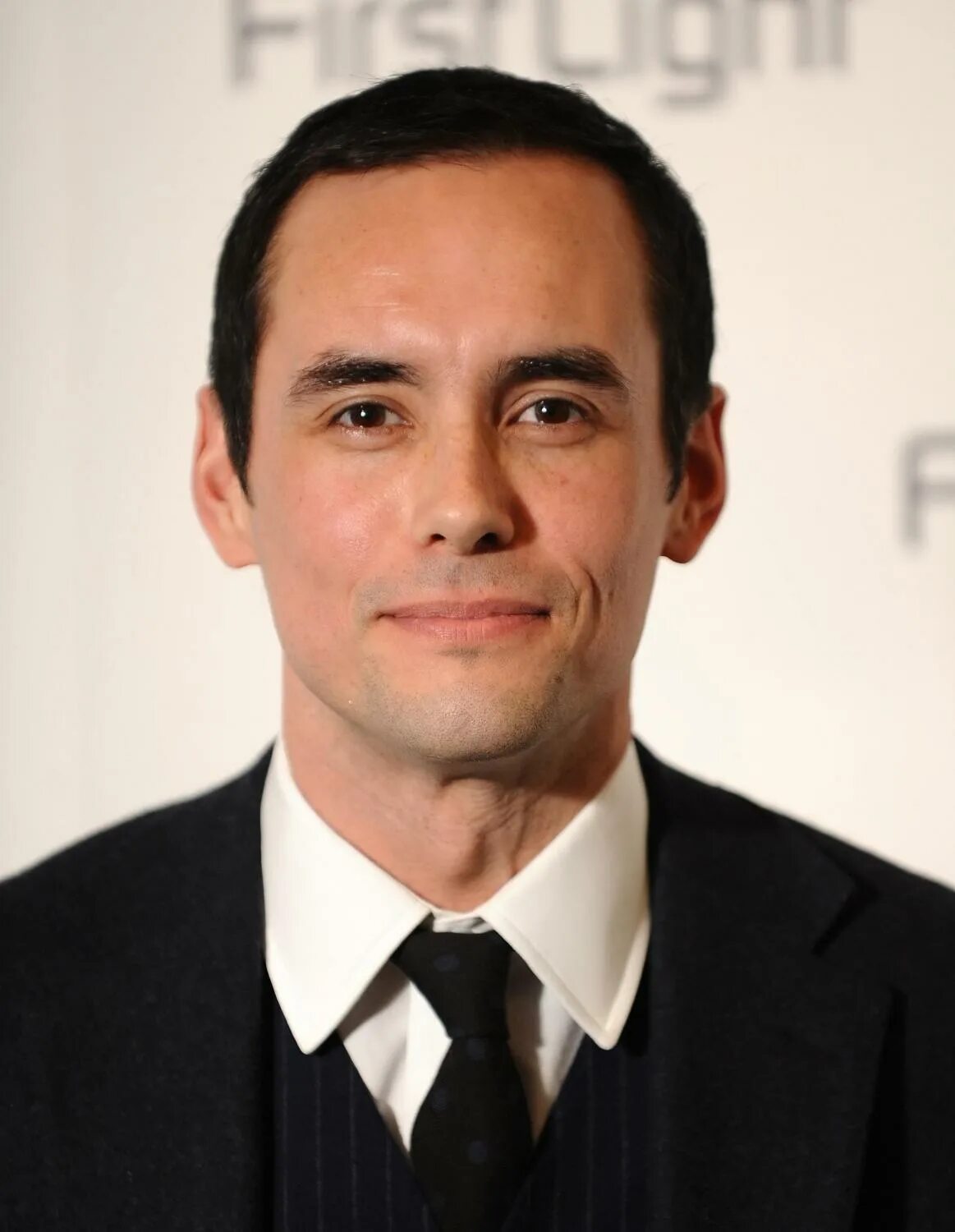 Стив джон шеперд фото 2022. Стив джон шеперд фото. Джон стив. Джон стив. Реверс актеры.