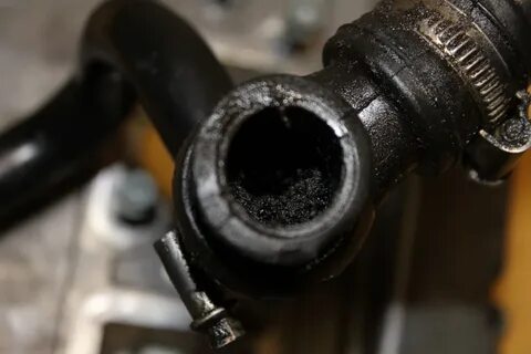 Неисправности вентиляции картерных газов