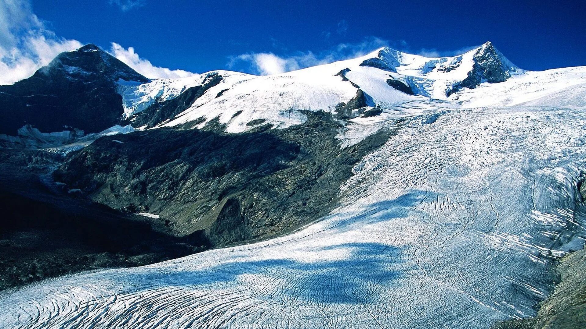 Горный ледник это. Ледник Менсу горный Алтай. Австрия горные ледники. Ледник Потанина. Ледник Тасмана новая Зеландия.