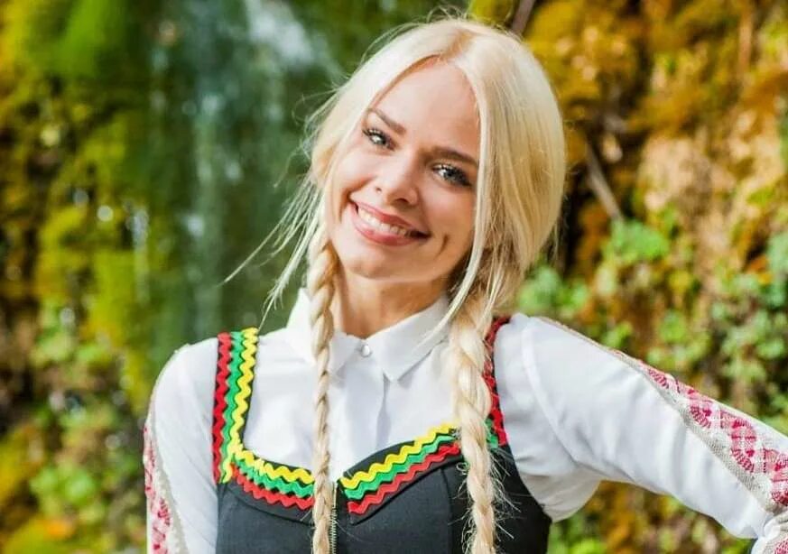 Литовские девушки фото. Европейские женщины. Латышка слушать. Литва народ внешность. Народы прибалтики: латыши, литовцы, эстонцы:.