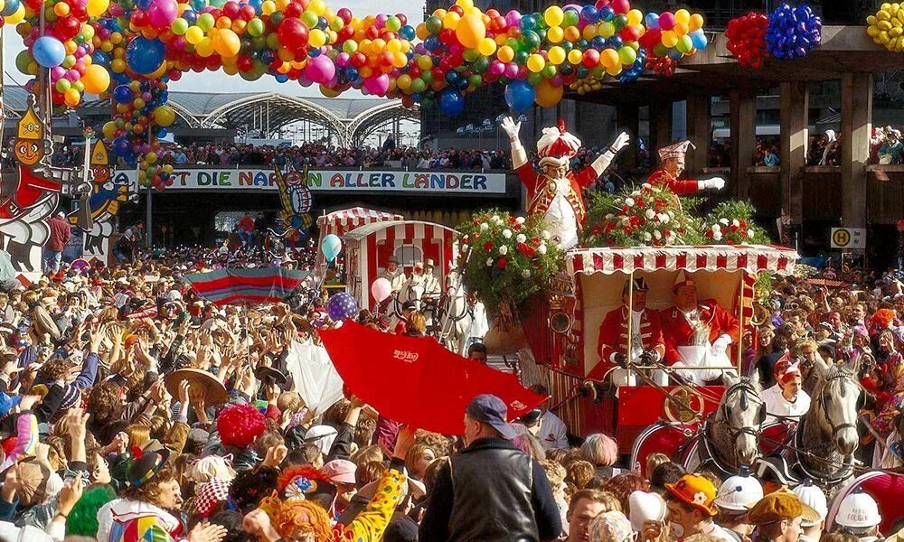 Кёльнский карнавал в Германии. Кельнский карнавал – Кельн, Германия. Карнавал в Кельне 11.11. Кельнский карнавал. Германия карнавал. Какие праздники в германии в марте