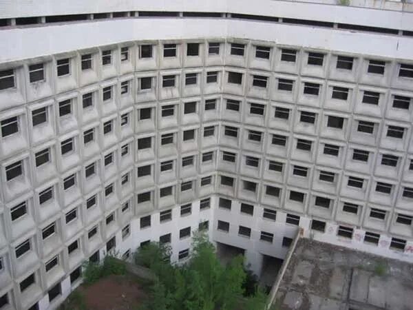 Н. Больница ховрино москва. Недостроенная больница усть-илимск. Заброшенная больница номер 2 москва им семашко. Заброшенная больница ржд.