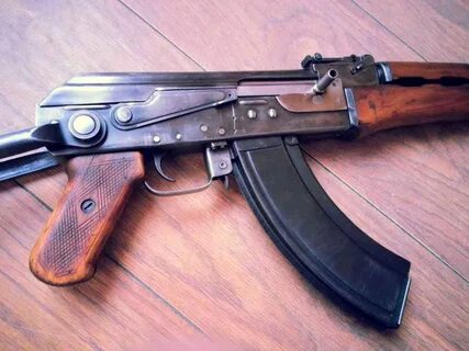 Первые автоматы ак