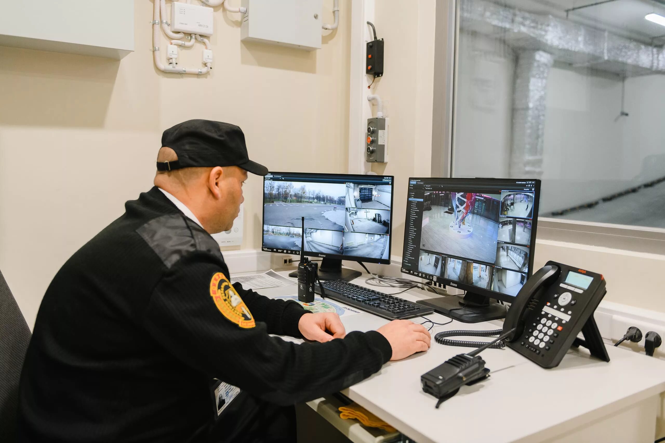 Злая охрана. Надежная охрана. Частная охрана. Спецназ гбр сериал 2022. Вооруженная охрана.