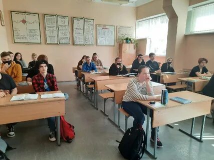 Продавец спб красносельский