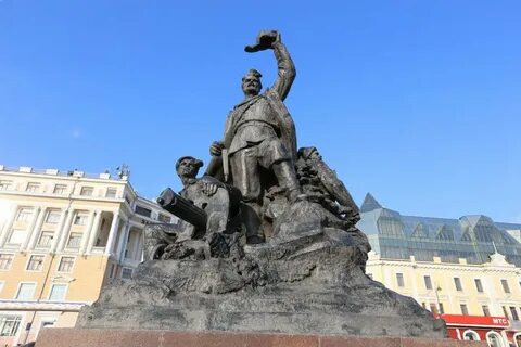 Памятники борцам