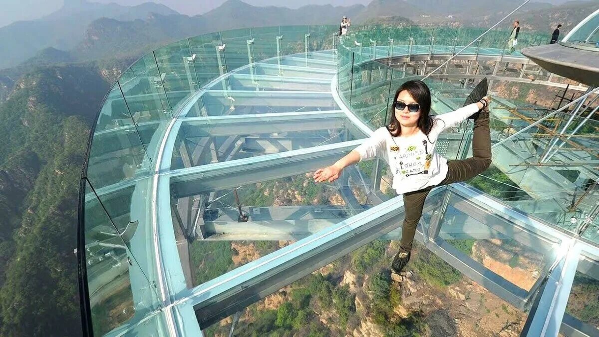 Gallery of China Set to Open World’s Longest and Highest Glass-Bottom Bridge - 4