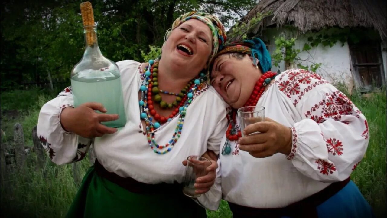 Пьяные колхозница. Пьяные колхозница