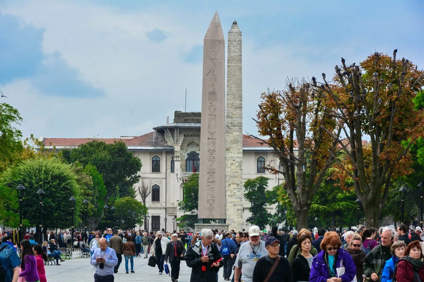 Латеранский обелиск египет. Обелиск феодосия (египетский обелиск). Обелиск феодосия (египетский обелиск). Обелиск константина в стамбуле. Площадь ахмедие стамбул.