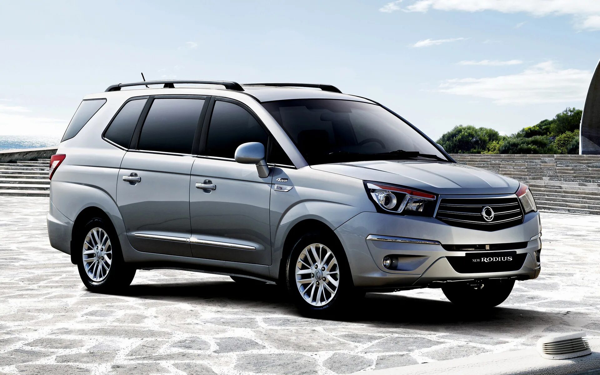 Ssangyong t. Ssangyong rodius 2014. санг йонг минивэн родиус. ссангйонг родиус 2013. ssangyong rodius 2019.