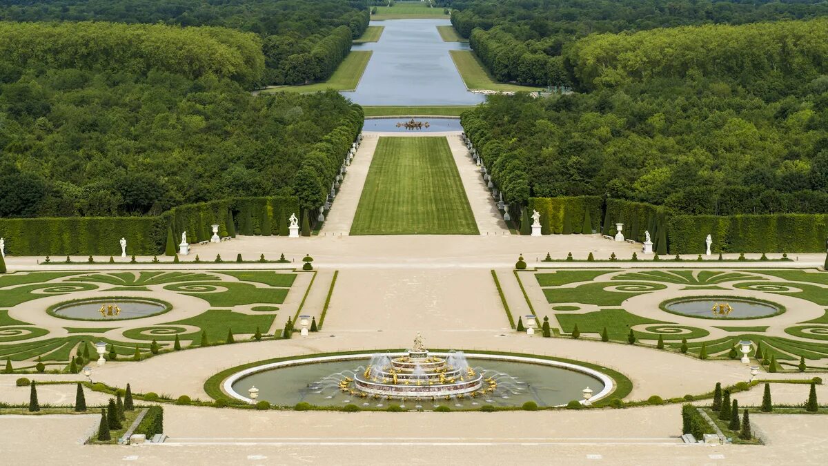 Версальский дворец и парк. Версаль парк Франция. Дворцовый парк Андре Ленотр. Олений парк Версаль. Chateau versailles