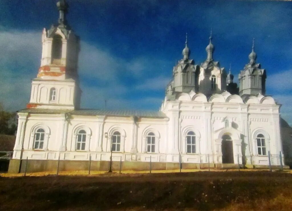 Погода в башмаково пензенской на 14 дней. Храм Михаила Архангела Башмаково. Башмаково Пензенская область храм. Церковь Михаила Архангела Башмаково Пензенской области на. Башмаково Пензенской обл.Михайловская Церковь.