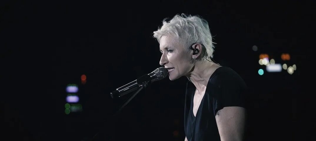 Диана арбенина секунду назад. Арбенина ты супер софья радченко. Арбенина 2009. Диана арбенина 2022. Ночные снайперы сирота.