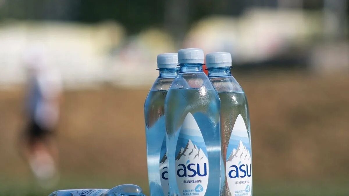 Минеральные воды. Tassay негазированная пэт. Казахстанская вода. Минеральная вода казахстана производители. Казахстанская вода.