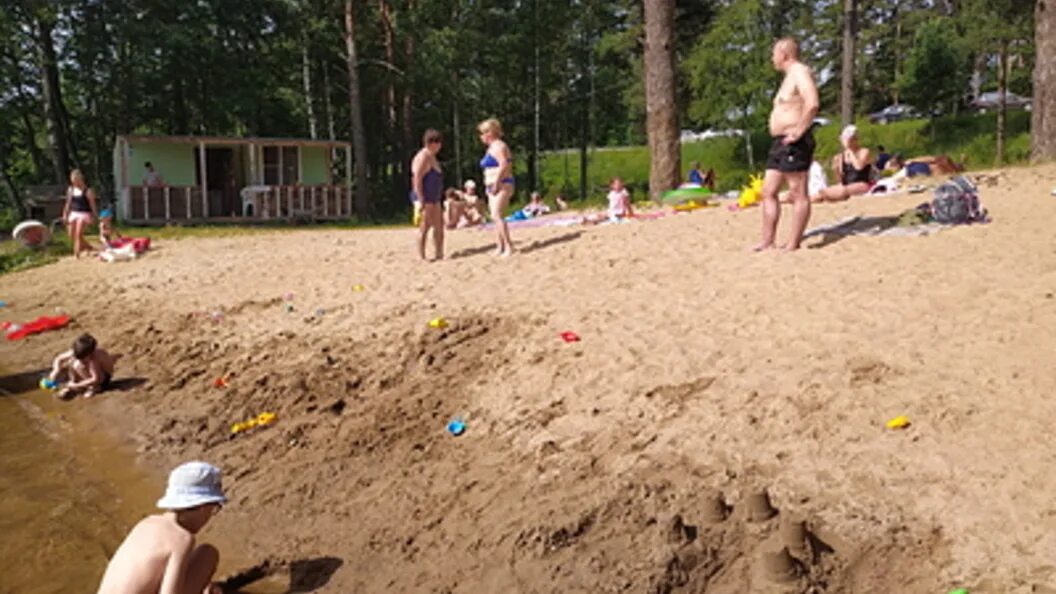 шарташ екб пляж. шарташ пляж 2024. шарташ пляж 2024. триатлон шарташ. озеро шарташ екатеринбург пляж.