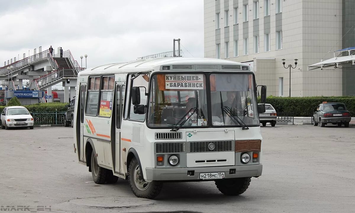 Расписание автобусов куйбышев барабинск. Автобус Новосибирск Здвинск. Автобусы Барабинска. Автобус Барабинск-Новосибирск. Автобус 172 Куйбышев.