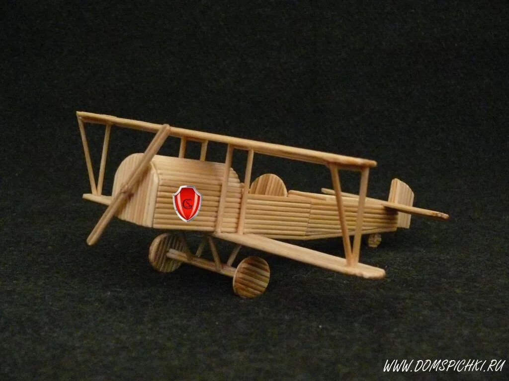 Модель техники своими руками. Самолет из спичек. Моделирование из спичек. Поделки из шпажек. Поделки из деревянных шпажек.