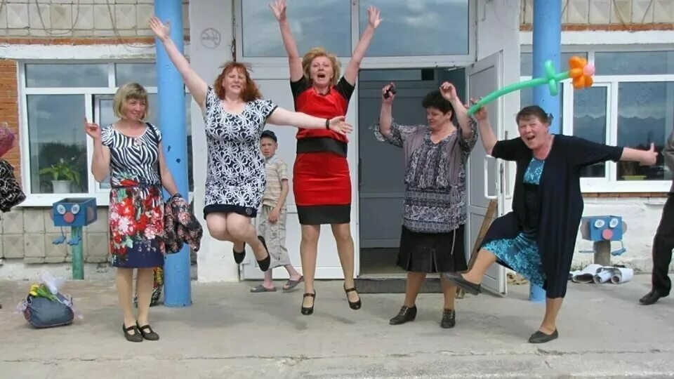 каникулы учителя. что делают учителя на каникулах. учитель устал. что делают учителя на каникулах. что делают учителя на каникулах.