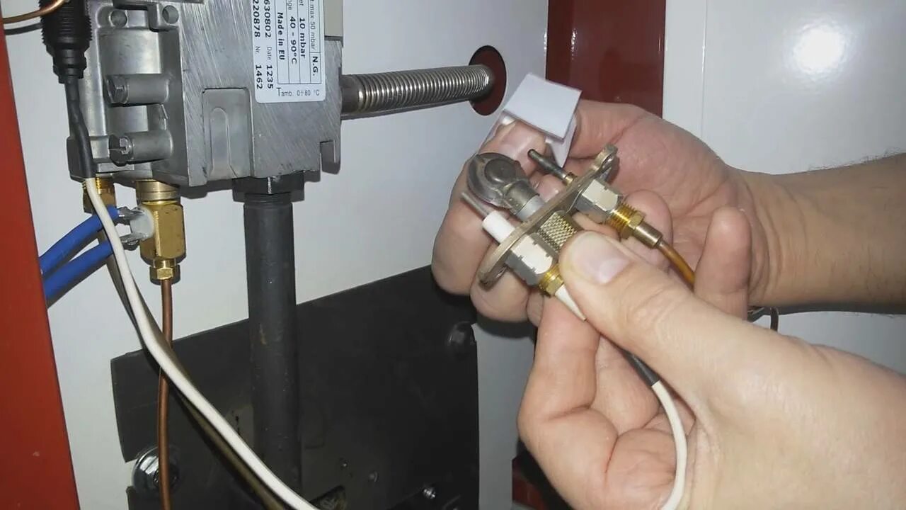 Почему отопление отключается