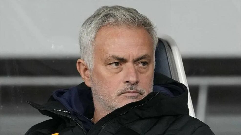 Жозе моуринью. Жозе алькосер тренер. Моуриньо 2024. Jose mourinho 2022. Жозе моуринью.