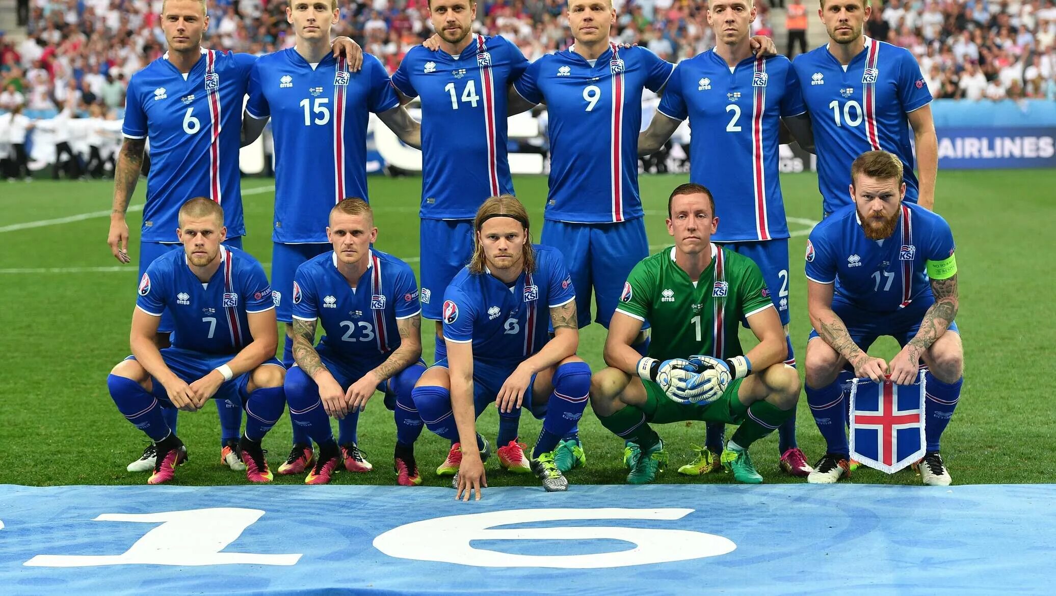 Исландия чемпионат европы. Футбольная сборная Исландии. Исландия футбол сборная. Сборная Исландии на ЧМ 2018. Сборная Исландии по футболу состав.