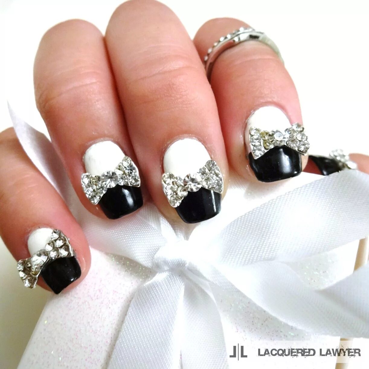 фотографии маникюра - Яндекс: нашёлся 1 млн результатов Sunflower nails, Trendy 