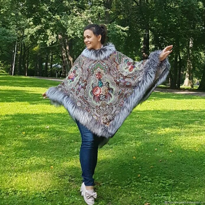 Пальто пончо женское. Панчо женские. Пальто пончо. Пончо женское. Панчо женские.